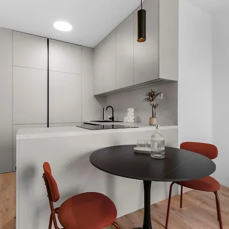 Slnecnice 1-bedroom On Floor 3 With Parking By Skyviews 公寓 布拉迪斯拉发